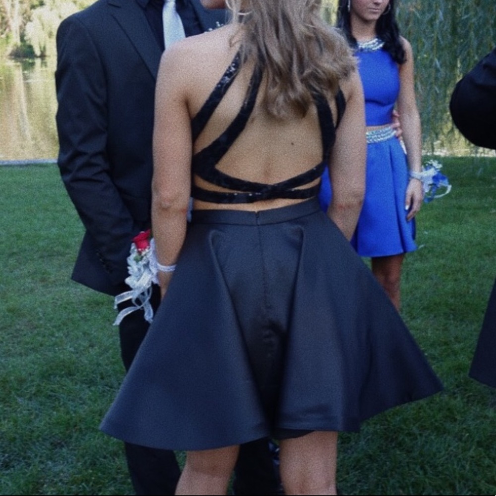 BLACK 2 PIECE HOMECOMING DRESS